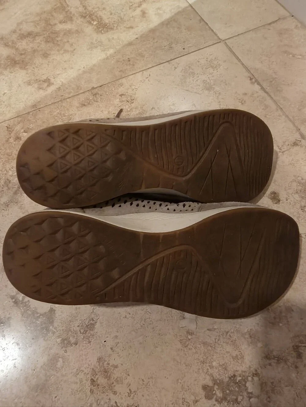 Dansko Suede Tan Leather Cut Out Sneakers Used Condition *Stains*